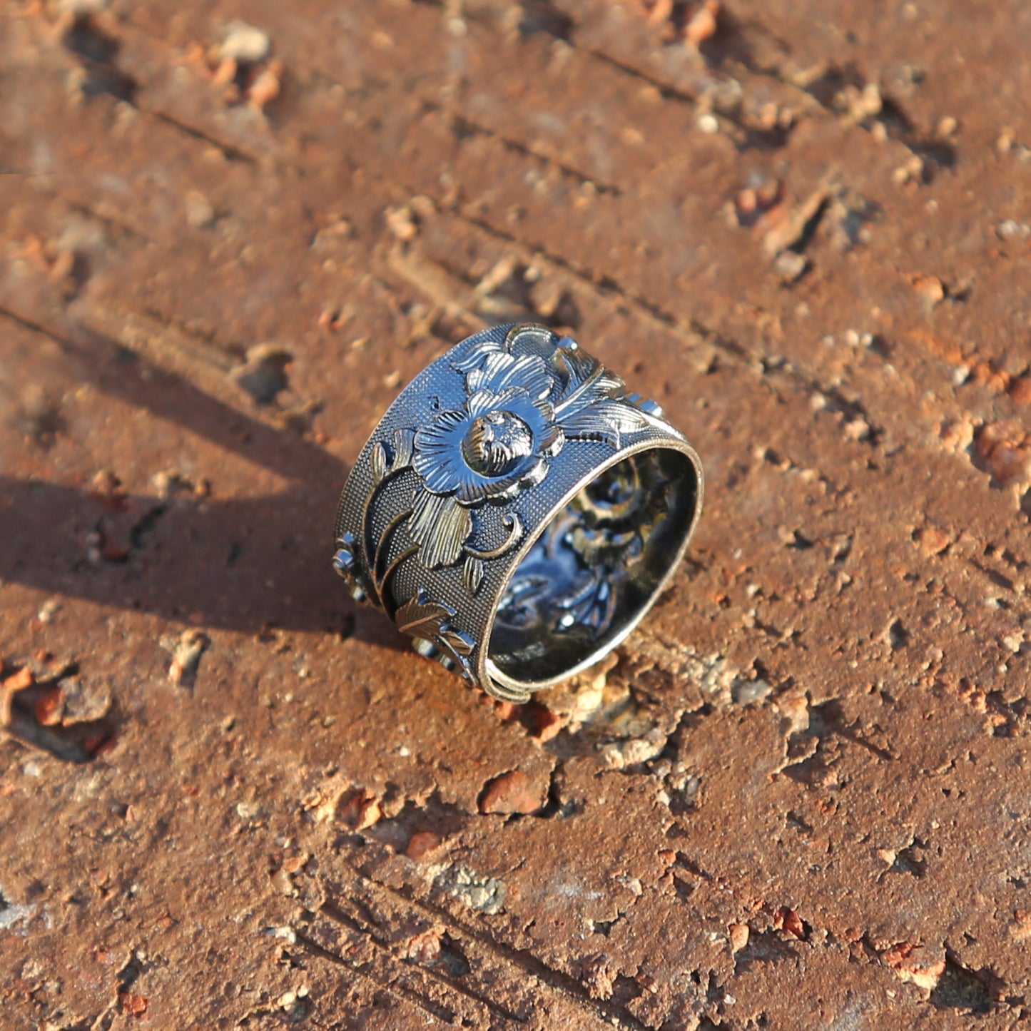 Vintage Style Embossed Flower Adjustable Silver Ring, Chinese Lotus Buddhist Mens Ring (S)