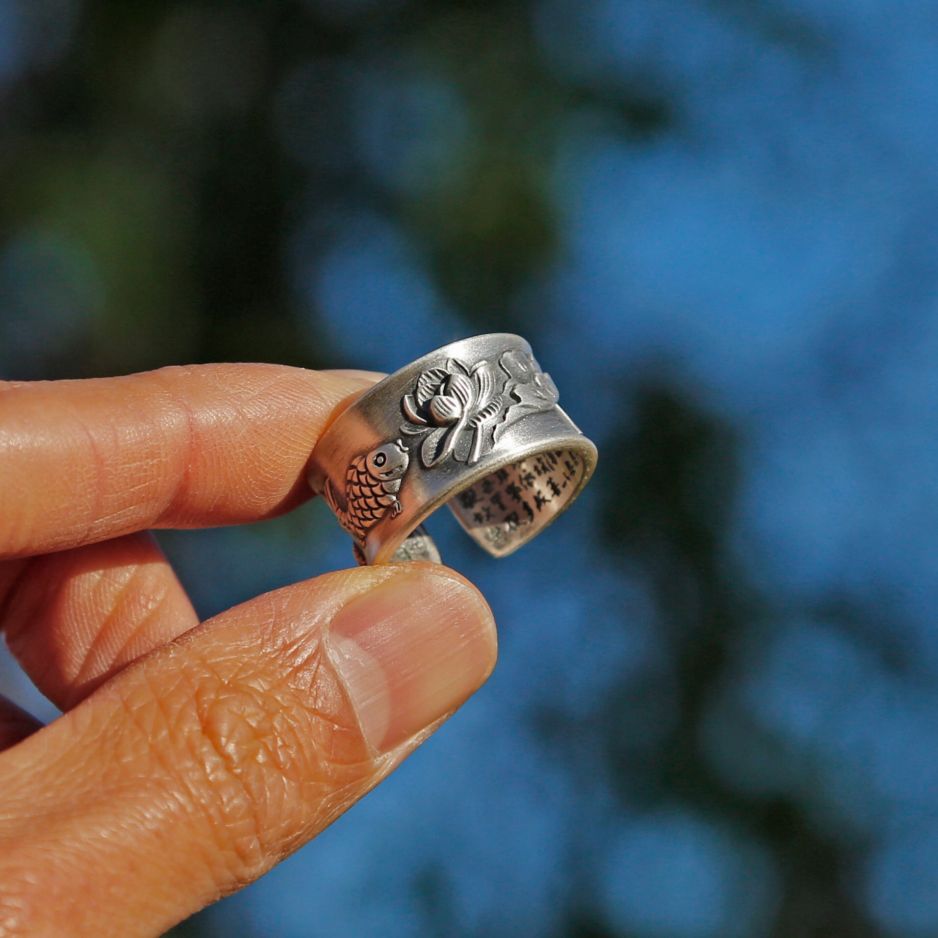 Vintage Style Engraved Lotus & Fish Adjustable Silver Ring, Buddhist Sutra Mens Ring - ZentralDesigns