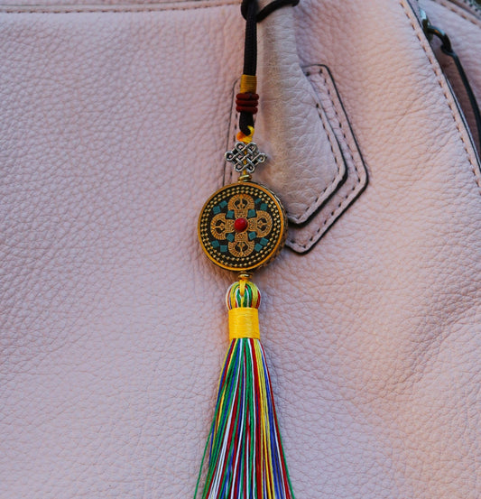 Tibetan Buddhist Vajra Color Tassel Protection Keychain Zipper Charm, Buddhism Rearview Mirror Charm, Chinese FengShui Car Charm Lanyard Keychain (R)