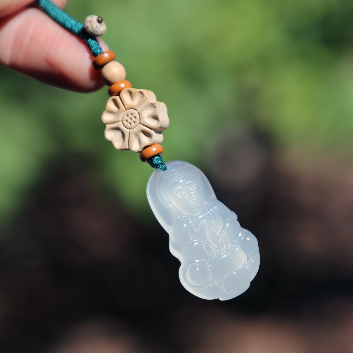 Carved Buddha Keychain Lucky Bag Charm Zipper Charm, White Jade-Look Resin Pendant, Tibetan Buddhism Car Mirror Charm Lanyard (S)
