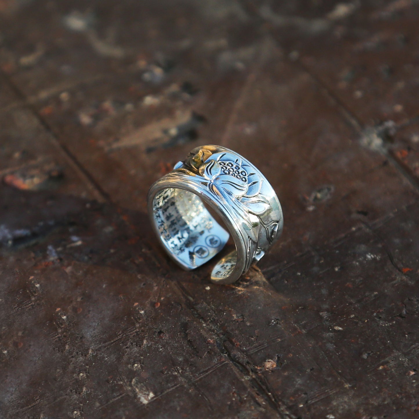Shiny Glossy Lotus with Buddhist Sutra Adjustable Silver Ring, Tibetan Buddhist Ring, Om Ring (S)