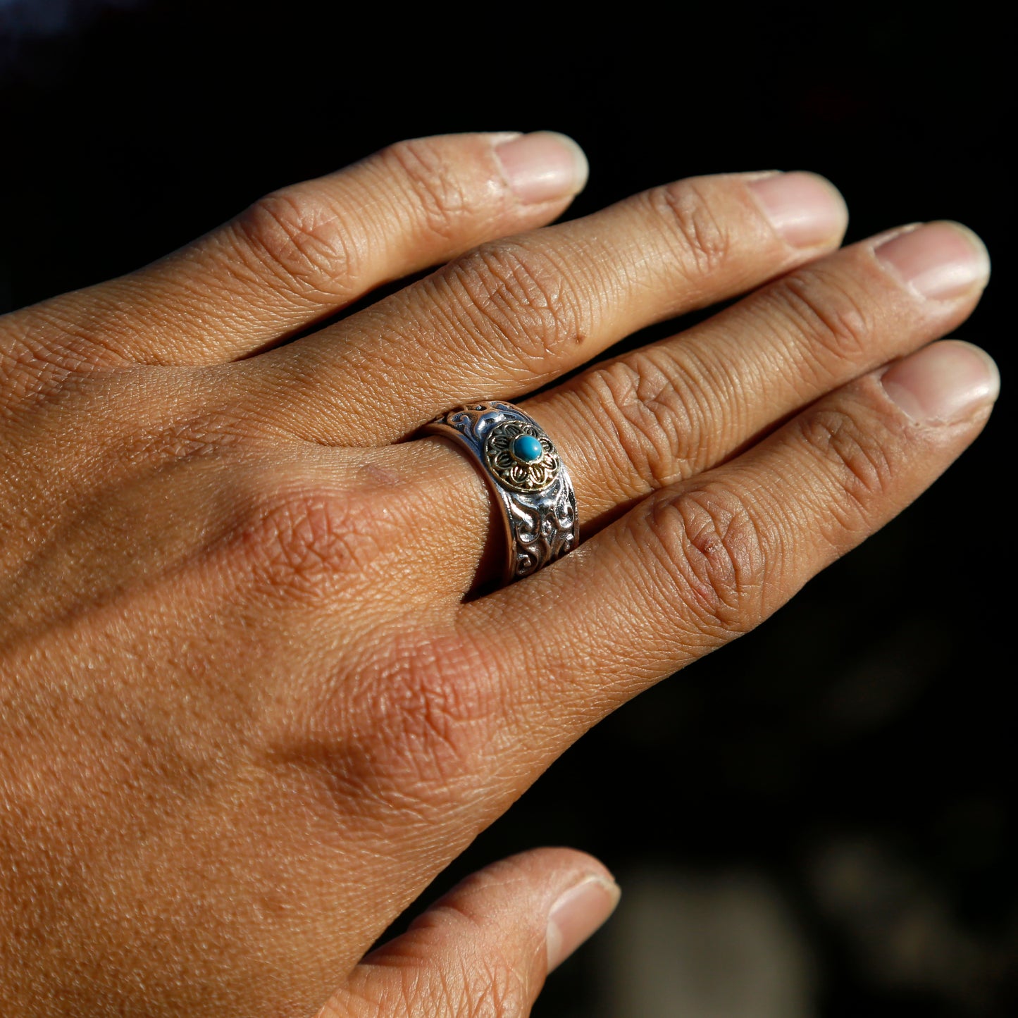 Vintage Style Embossed Auspicious Cloud Adjustable Sterling Silver Ring - ZentralDesigns