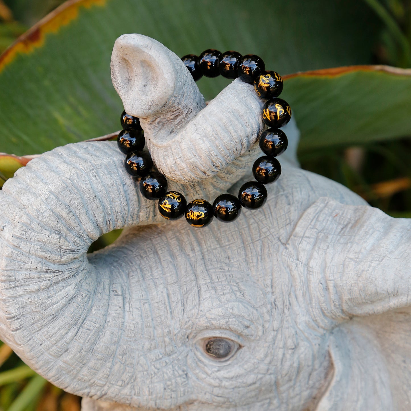 Buddhist Prayers Black Onyx Mens Beaded Bracelet, Tibetan Buddhism Prayers Mala Bracelet - ZentralDesigns