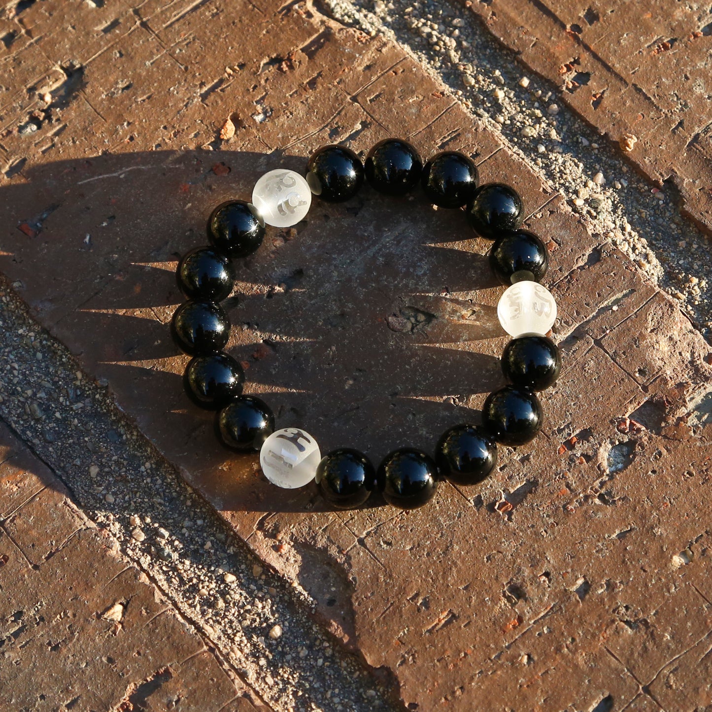 Black and White Tibetan Buddhist Prayers Symbols Beaded Bracelet, Black Onyx and Quartz Mala - ZentralDesigns